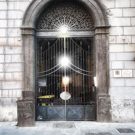 Le Coccole 57 Affittacamere Napoli