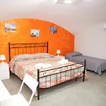Le Coccole 57 بيت ضيافة نابولي