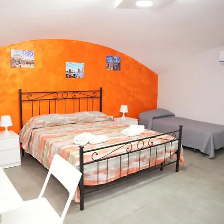 Le Coccole 57 Pensión Nápoles